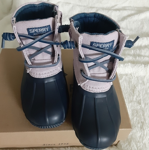 COPY - Sperry saltwater boot - Picture 3 of 4